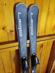 NOVÉ LYŽE ELAN SNOW BLACK 140CM --MODEL 2026--